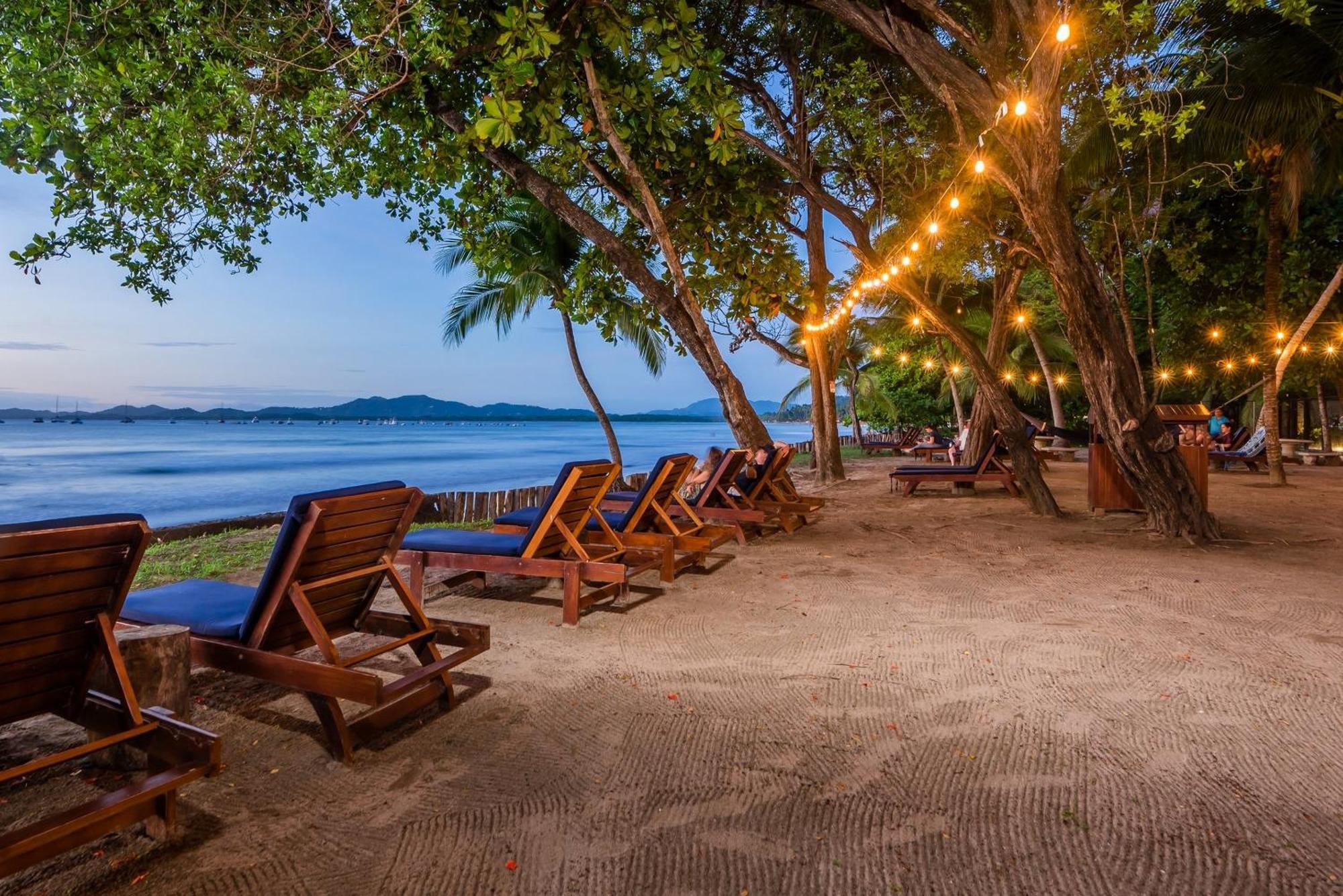 The Coast Beachfront Hotel Tamarindo Exterior photo